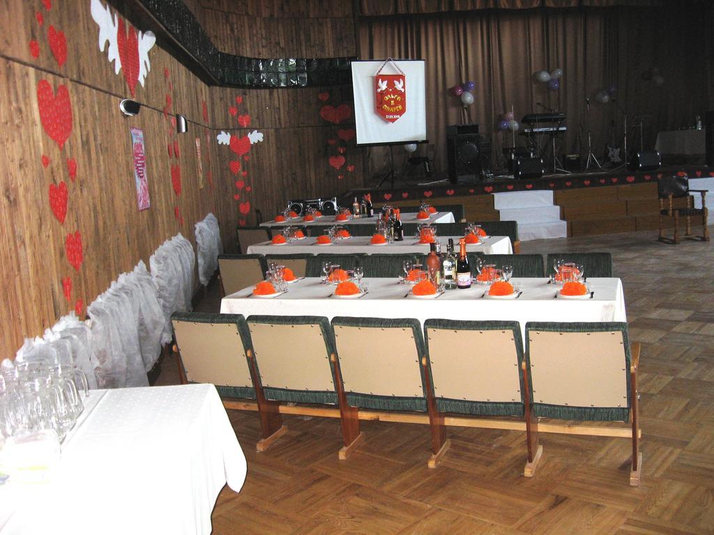 Daugavkrasti Hotel Jēkabpils Extérieur photo
